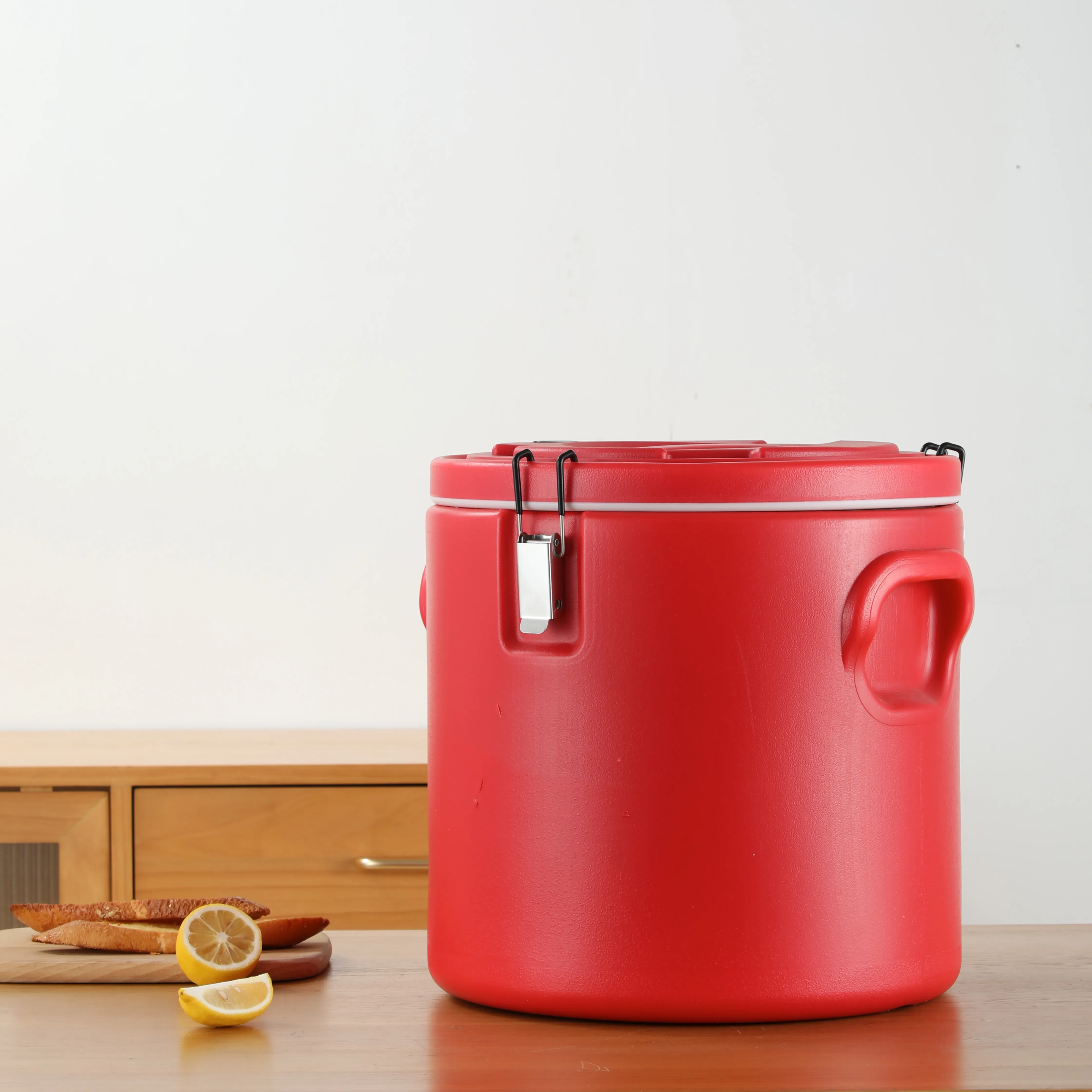 Wholesale Round Insulated Cooler Box1